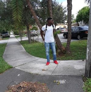 Meet your Posher, Milton